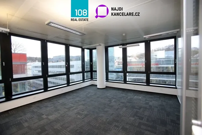 Pronájem kanceláře, Praha - Smíchov, Karla Engliše, 1811 m2