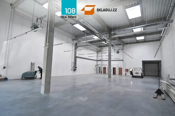 Pronájem skladu, Praha - Letňany, Toužimská, 547 m2