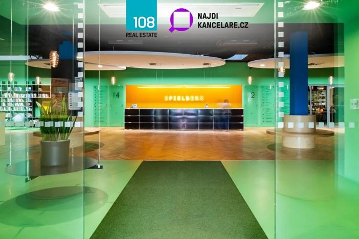 Pronájem kanceláře, Brno, Holandská, 403 m2