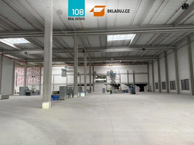 Pronájem skladu, Dyje, 7047 m2