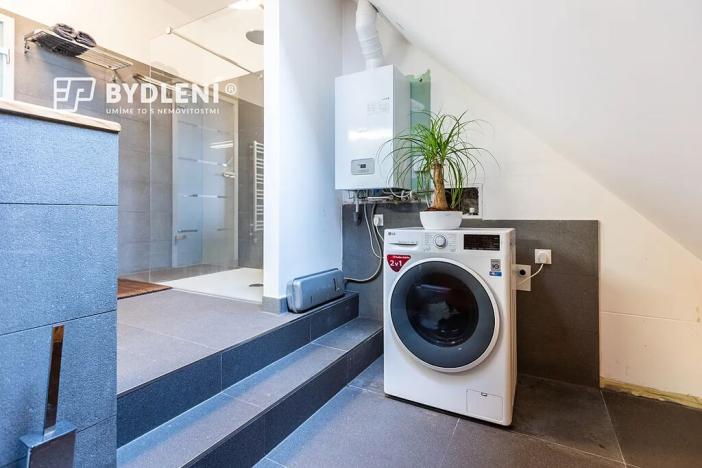 Prodej bytu 2+kk, Teplice, Kollárova, 163 m2