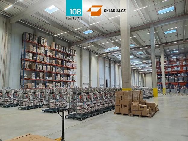 Pronájem skladu, Hradec Králové, Náchodská, 7000 m2