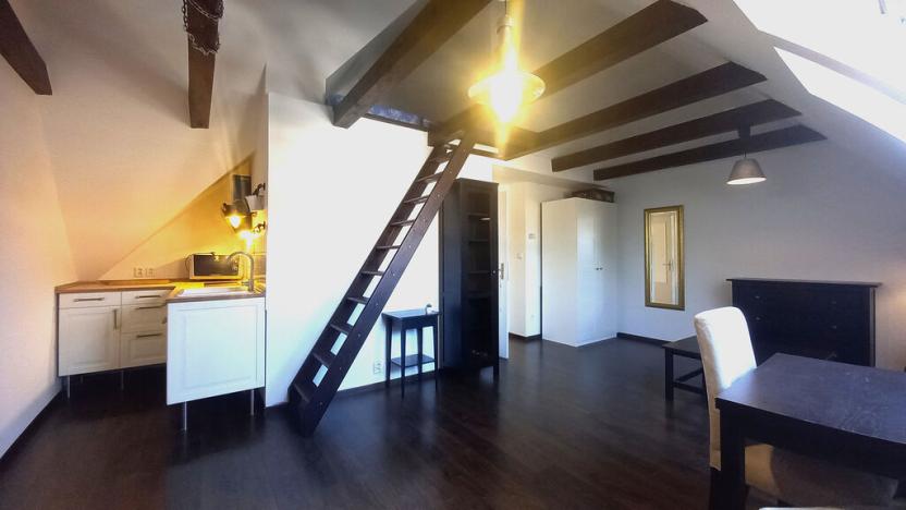 Prodej bytu 1+kk, Praha - Vysočany, Novovysočanská, 41 m2