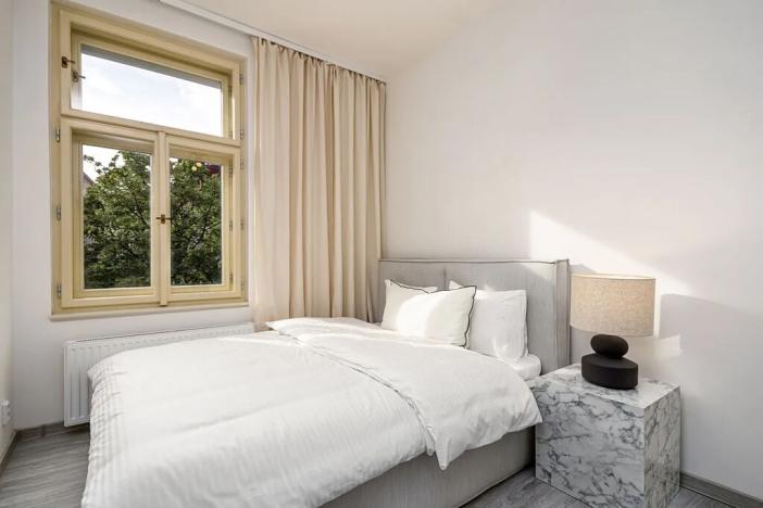 Pronájem bytu 2+kk, Praha - Vršovice, Košická, 36 m2