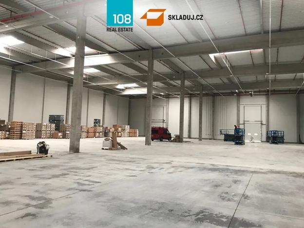 Pronájem skladu, Mošnov, Průmyslová, 20000 m2