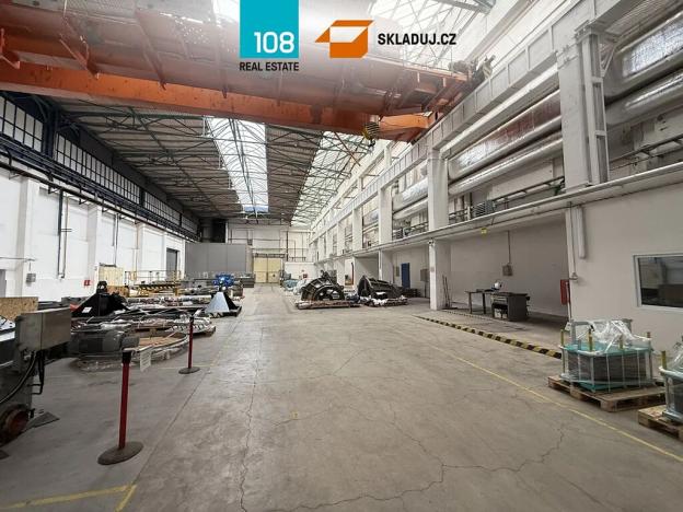 Pronájem skladu, Brno, Olomoucká, 3100 m2