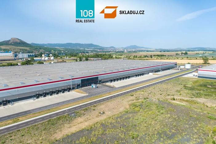 Pronájem skladu, Lovosice, Terezínská, 14904 m2