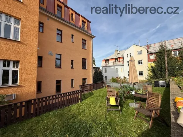 Pronájem bytu 3+kk, Liberec, Dobrovského, 82 m2