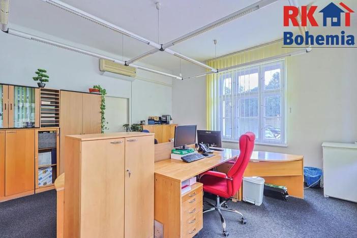 Pronájem kanceláře, Český Brod, Zborovská, 101 m2