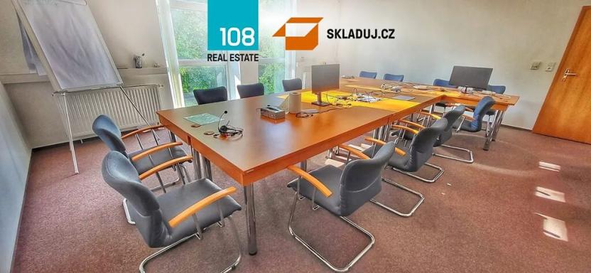 Pronájem skladu, Plzeň, Teslova, 3600 m2