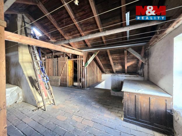 Prodej bytu 3+1, Krnov - Pod Bezručovým vrchem, Partyzánů, 98 m2