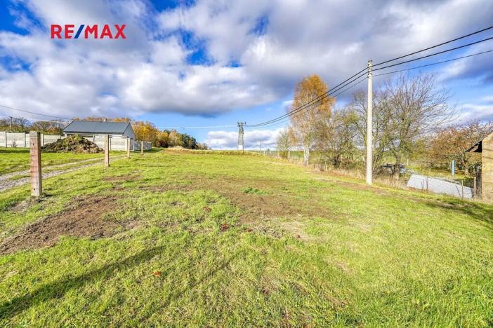 Prodej pozemku pro bydlení, Chomle, 757 m2