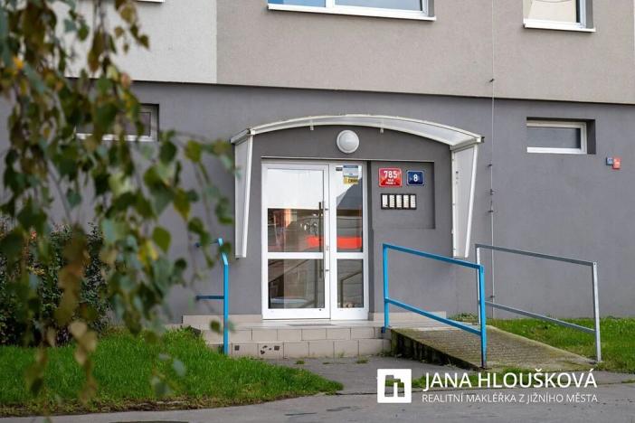 Prodej bytu 2+kk, Praha - Háje, Matúškova, 45 m2