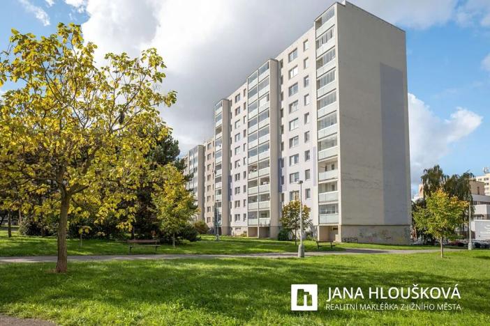 Prodej bytu 2+kk, Praha - Háje, Matúškova, 45 m2