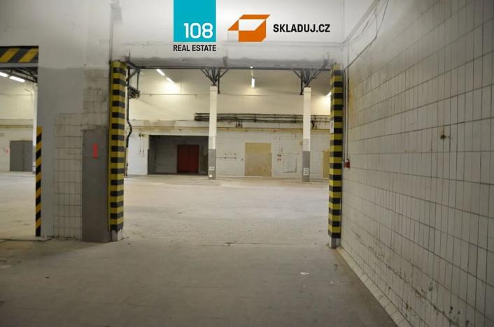 Pronájem skladu, Chomutov, 1300 m2