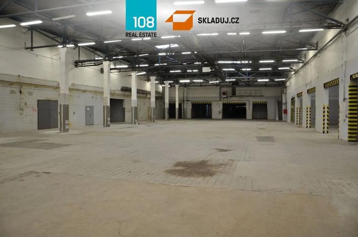 Pronájem skladu, Chomutov, 1300 m2