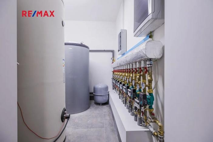 Prodej atypického bytu, Svoboda nad Úpou, Nádražní, 44 m2