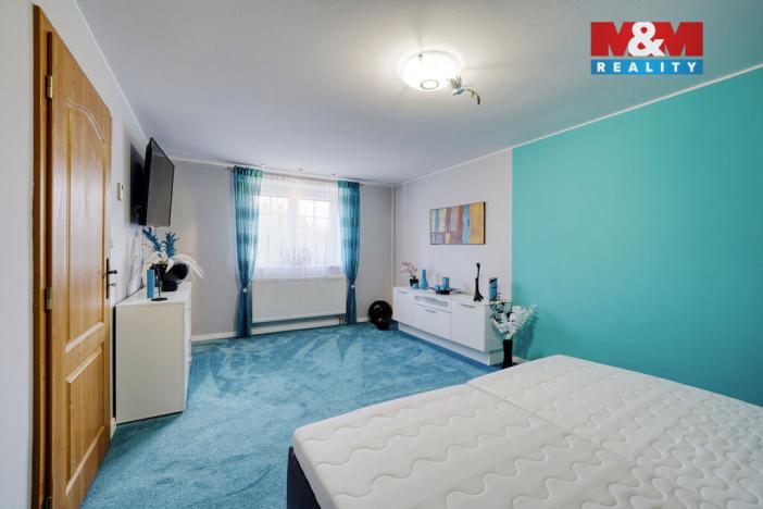 Prodej rodinného domu, Dolany, 225 m2