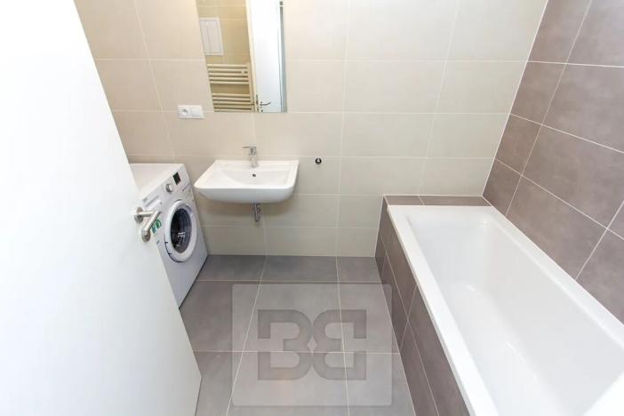 Pronájem bytu 1+kk, Tuchoměřice, V Kněžívce, 25 m2