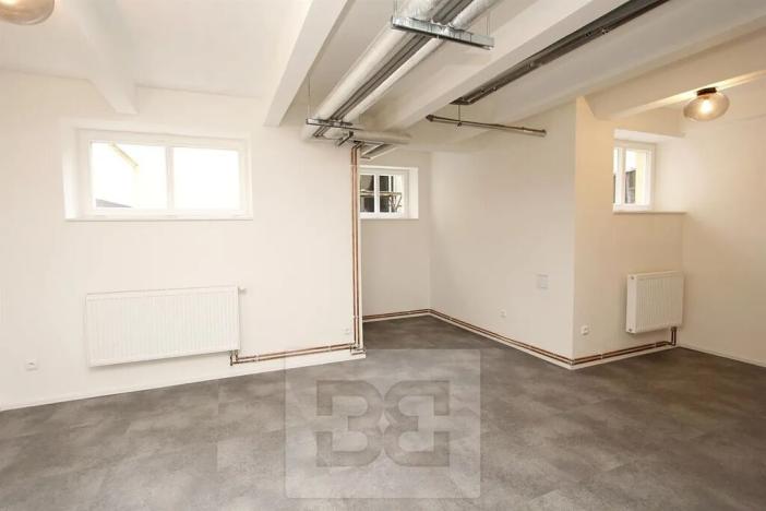 Pronájem kanceláře, Praha - Holešovice, Vinařská, 40 m2