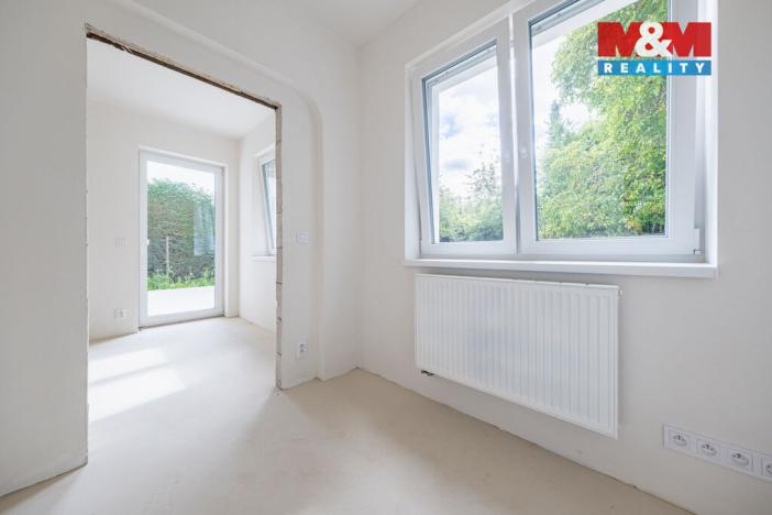 Prodej bytu 4+1, Praha - Ruzyně, Duchcovská, 80 m2