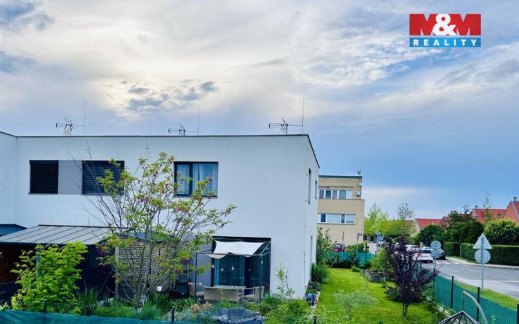 Prodej rodinného domu, Jenštejn, 93 m2