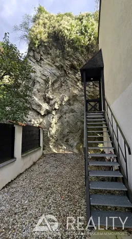 Prodej bytu 3+kk, Praha - Hlubočepy, Pod Žvahovem, 100 m2