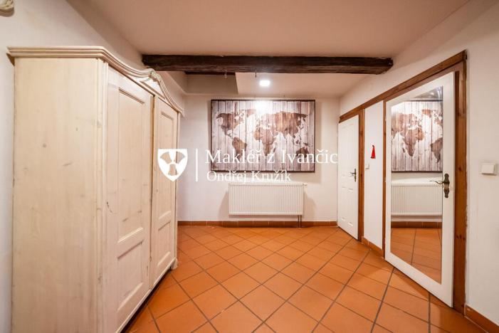 Prodej rodinného domu, Ivančice, Jana Schwarze, 178 m2