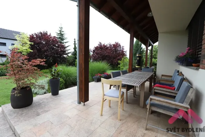 Pronájem rodinného domu, Praha - Dubeč, Kolocova, 221 m2