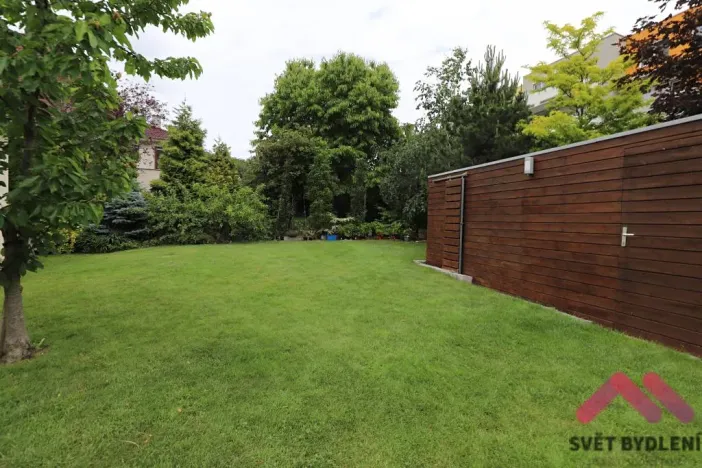 Pronájem rodinného domu, Praha - Dubeč, Kolocova, 221 m2