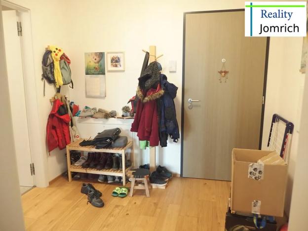 Pronájem bytu 2+kk, Liberec, Vítězná, 60 m2