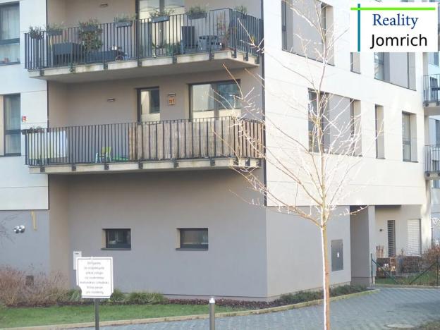 Pronájem bytu 2+kk, Liberec, Vítězná, 60 m2