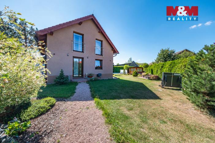 Prodej rodinného domu, Svojetice, Na Moklině, 159 m2