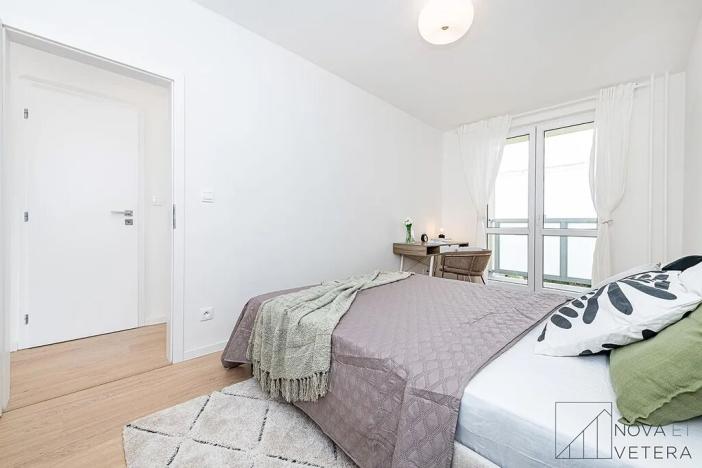 Pronájem bytu 2+kk, Praha - Žižkov, Květinková, 50 m2