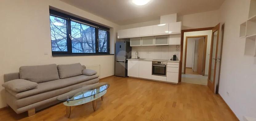 Pronájem bytu 2+kk, Praha - Holešovice, Dělnická, 64 m2