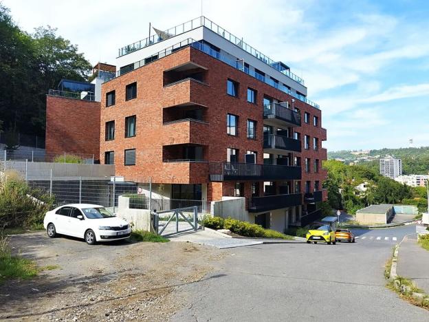 Pronájem bytu 2+kk, Praha - Smíchov, U Blaženky, 48 m2