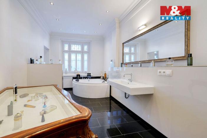 Prodej rodinného domu, Lázně Kynžvart, J. E. Purkyně, 600 m2