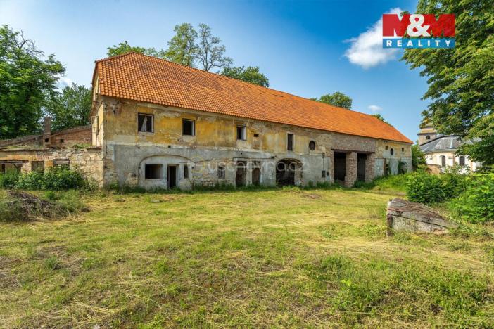 Prodej komerčního pozemku, Zvoleněves, 18484 m2