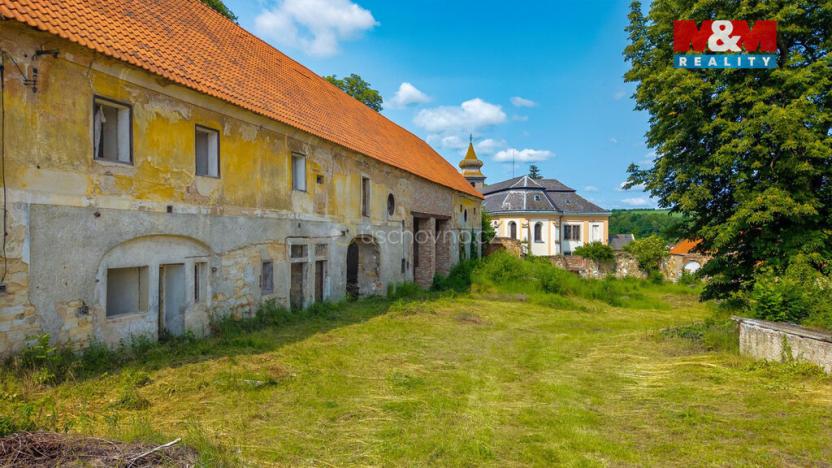 Prodej komerčního pozemku, Zvoleněves, 18484 m2