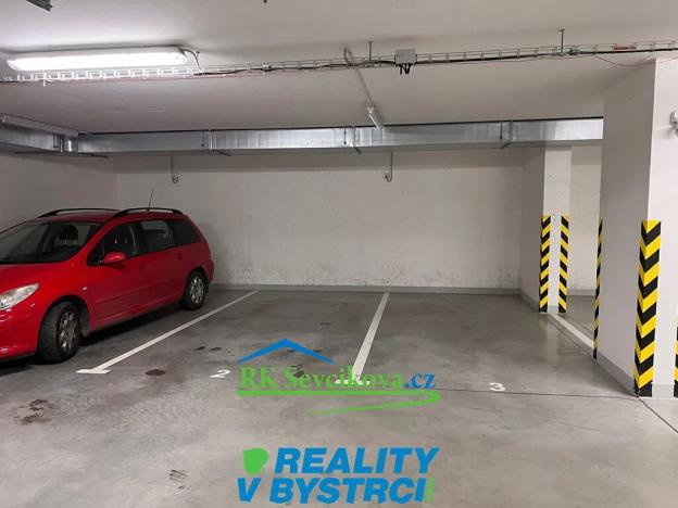 Prodej garážového stání, Brno, Sentická, 12 m2