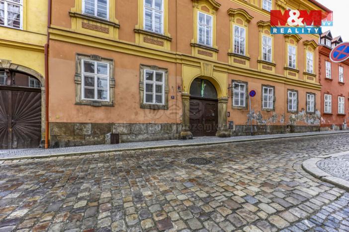 Prodej bytu 2+1, Cheb, Dlouhá, 86 m2