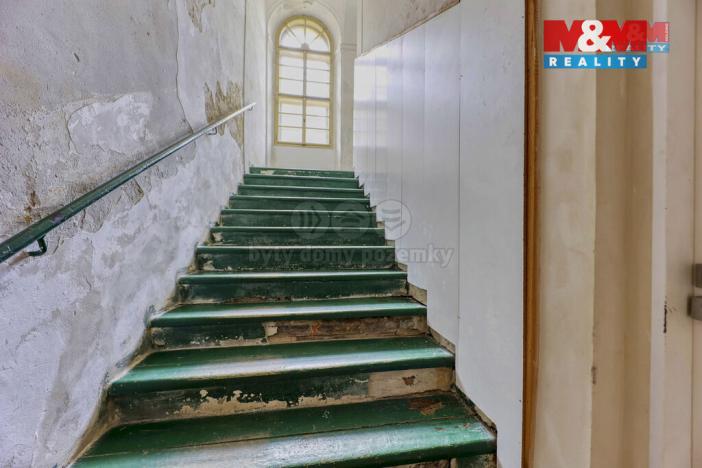 Prodej bytu 2+1, Cheb, Dlouhá, 86 m2