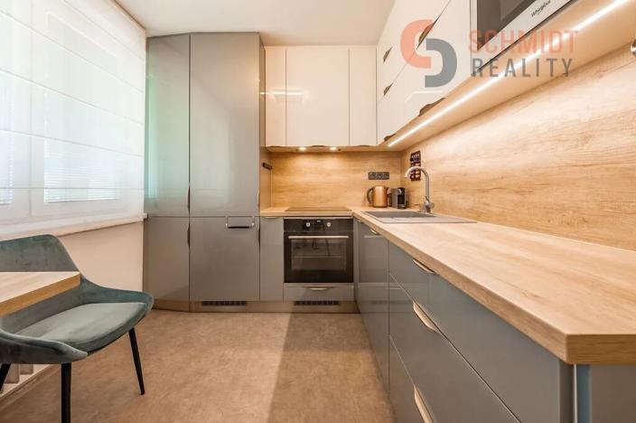 Pronájem bytu 2+1, Břeclav, sídl. Dukelských hrdinů, 57 m2