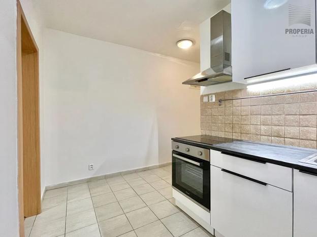 Prodej bytu 1+1, Brno, Charbulova, 33 m2