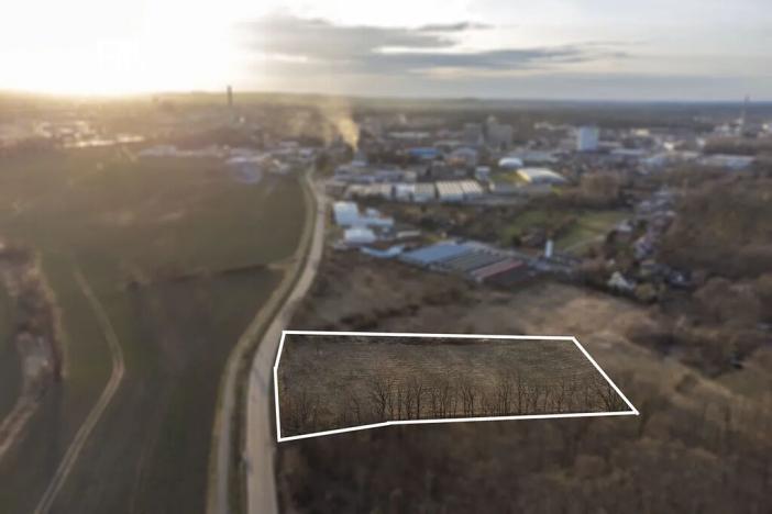 Prodej komerčního pozemku, Kolín, 7579 m2