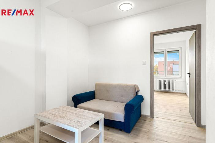 Prodej bytu 3+kk, Pardubice - Polabiny, Družstevní, 51 m2