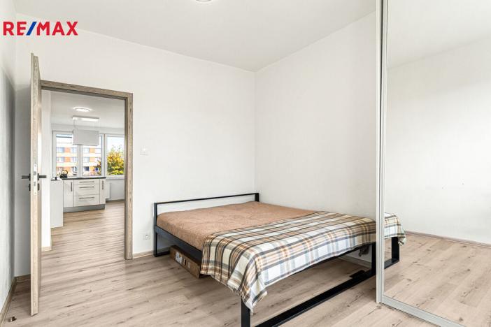 Prodej bytu 3+kk, Pardubice - Polabiny, Družstevní, 51 m2