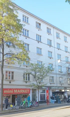 Pronájem bytu 1+1, Praha - Holešovice, Komunardů, 39 m2