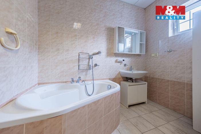 Prodej bytu 3+1, Praha - Troja, Písečná, 58 m2