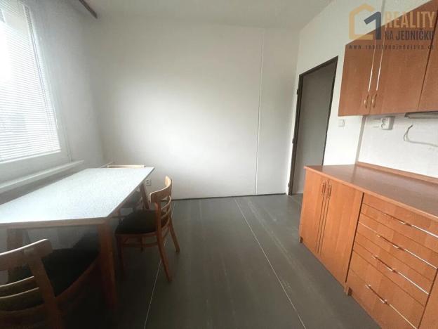 Pronájem bytu 1+kk, Ústí nad Orlicí, Na Pláni, 37 m2